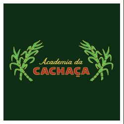 Logotipo verde com cana-de-açúcar e a frase "Academia da Cachaça" em amarelo e vermelho.