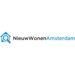 Logo van NieuwWonenAmsterdam met silhouet van een huis en vergrootglas in blauw en zwarte tekst.