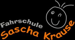 "Logo der Fahrschule Sascha Krause mit einem zwinkernden Gesicht und Text auf schwarzem Hintergrund."