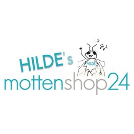 Hilde's Mottenshop24-Logo mit Comic-Motte, die eine Geige spielt und Musiknoten um sich hat.