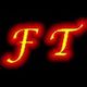 Brennende Buchstaben "F T" auf schwarzem Hintergrund.