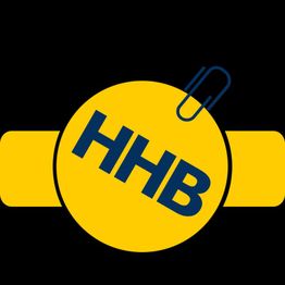 Gelbes Logo mit den blauen Buchstaben "HHB", Büroklammer oben rechts.