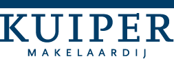 "Logo van Kuiper Makelaardij met blauwe en witte tekst."