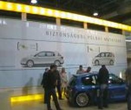 Austellungsräume (Autohäuser usw.) 