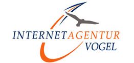 Logo mit Schriftzug "Internetagentur Vogel" und Silhouette eines fliegenden Vogels.