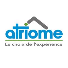Logo d'Atriome avec le slogan "Le choix de l'expérience" sous un dessin de toit.