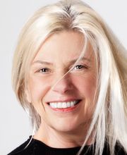 Dr. Fiona Waltraud Berle