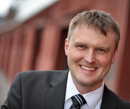 Dr. Rainer Demski, Geschäftsführung