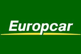 Logo de Europcar en fondo verde con texto blanco y una línea amarilla debajo.