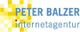 Logo mit gelben Pixeln, Text: "PETER BALZER internetagentur" in Blau und Gelb geschrieben.
