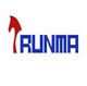 Logo: Blauer Text "RUNMA" mit rotem Pferdekopf-Symbol links, auf weißem Hintergrund.