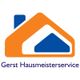 Logo von Gerst Hausmeisterservice: Orangene und blaue Haus-Silhouette auf weißem Hintergrund.