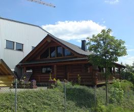 OCB Blockhaus Team Musterhaus im Werk