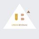 Logo d'Urban Bivouac, stylisé en triangle blanc avec les lettres U et B dorées.