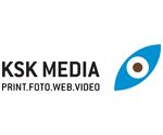 KSK MEDIA-Logo mit blauem Augensymbol und Text: PRINT.FOTO.WEB.VIDEO.