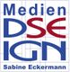 Textlogo: „Medien Design Sabine Eckermann“ in Blau und Rot auf weißem Hintergrund.