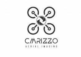 Logotipo de un dron con el texto "CMRIZZO Aerial Imaging" en blanco y negro.