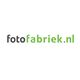 Logo met de tekst "fotofabriek.nl" in zwart en groen op een witte achtergrond.
