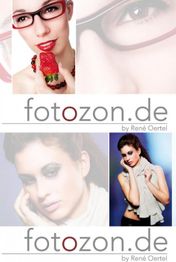 Collage von Fashion-Fotos mit Frauen. Oben: Erdbeere, Brille. Mitte: Gesichtsporträt. Unten: Schals.