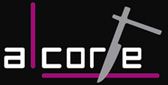 Logo de "al corte" en fondo negro con letras blancas y una línea vertical y horizontal en rosa.