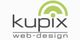 Logo von "kupix web-design" mit grünem Grafikmotiv über dem Schriftzug.