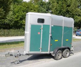 UN-LX 17 Ifor Williams HB 401 R 1,6t