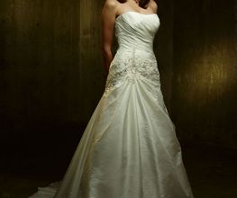 Casablanca Brautkleid