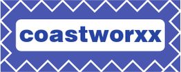 Blaues Logo mit weißem Hintergrund, Aufschrift "coastworxx" in blauem geometrischem Muster.