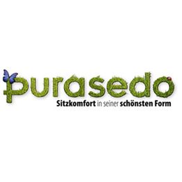 Logo mit Text: "purasedo - Sitzkomfort in seiner schönsten Form", Schrift aus Gras mit Schmetterling.