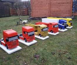 Modell LKW aus Beton / Stein