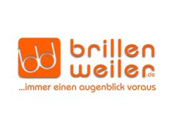 Logo von Brillen Weiler mit Slogan: "...immer einen augenblick voraus", in orangefarbener Schrift.