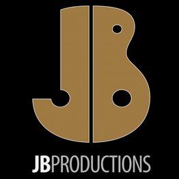 Logotipo dorado de JB Productions sobre fondo negro.