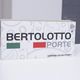 Scatola Bertolotto Porte su un tavolo, con bandiere italiana e australiana.