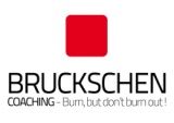 Rotes Quadrat über dem Text "BRUCKSCHEN Coaching - Burn, but don't burn out!".