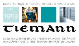 Tiemann-Werbung: Kunstschmiede und Metallbau seit 1963, mit Fotos von Arbeit und Produkten.