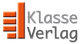 Logo von Klasse Verlag mit orangefarbenen Streifen links und grauem Text rechts.