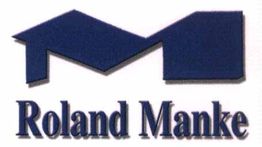 Logo mit blauem Haus-Symbol und dem Text "Roland Manke" darunter.