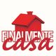 Disegno di una casa rossa con testo "FINALMENTE casa" in rosso su sfondo bianco.