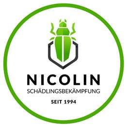 Logo von Nicolin Schädlingsbekämpfung mit grünem Insektensymbol, seit 1994.