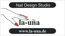 Hand mit roten Nägeln, Text "Nail Design Studio", "la-uña", Website www.la-una.de.