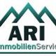 Logo mit grünen Bergen und Text: "ARI ImmobilienService".
