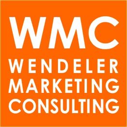 WMC-Logo auf orangefarbenem Hintergrund mit der Aufschrift "Wendeler Marketing Consulting".