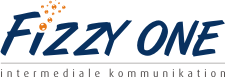 Logo "FIZZY ONE" mit orange Blasen und "intermediale kommunikation" darunter.