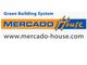 Logo von Mercado House mit Slogan "Green Building System" und Website www.mercado-house.com.