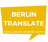 Gelbes Logo mit der Aufschrift: "Berlin Translate - Paris, London, Hamburg, Nantes".