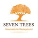 Baumlogo mit Text: "Seven Trees, Hawaiianische Massagekunst" in Braun und Orange.