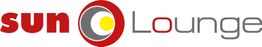 Logo mit rotem "sun" und grauem "Lounge", O als Sonnensymbol mit gelbem Kreis.