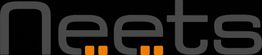 Logo med teksten "Neets" i grå med sorte prikker med orange detaljer på sort baggrund.