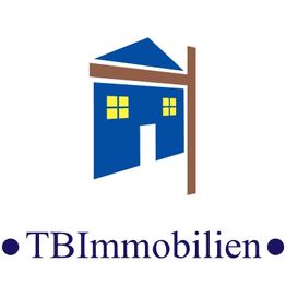 Logo von TBImmobilien: Blaues Haus mit braunem Balken, gelben Fenstern, Text darunter.