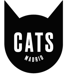 Logo de "Cats Madrid" en blanco sobre fondo negro.